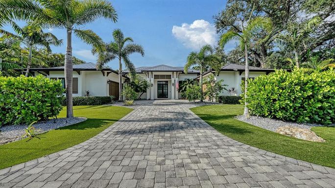 1622 KENILWORTH STREET