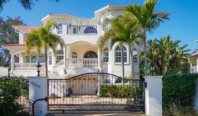 6233 BAYSHORE BOULEVARD