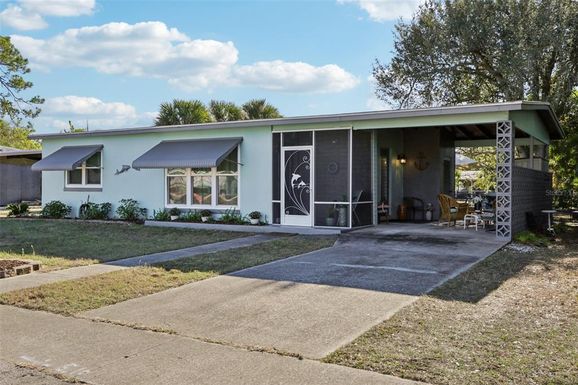 22203 CATHERINE AVENUE