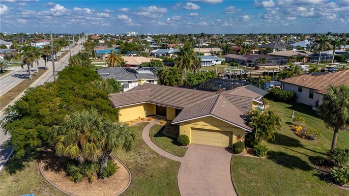 200 CAPRI ISLES COURT
