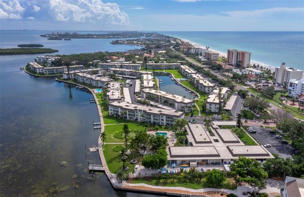 4430 EXETER DRIVE UNIT M108