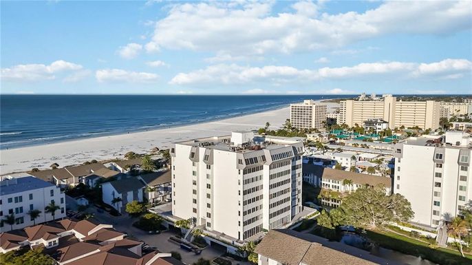 1055 W PEPPERTREE DRIVE UNIT 505AA