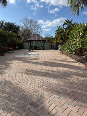 6757 AMANDA VISTA CIRCLE