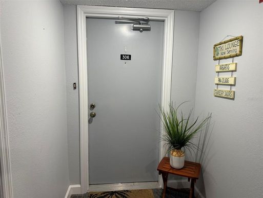 25188 MARION AVENUE UNIT D306