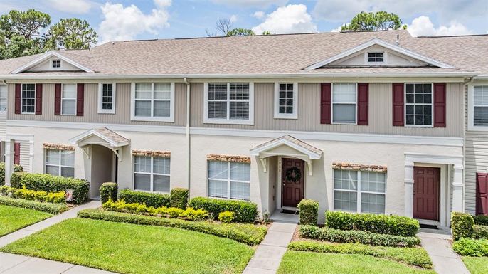 5886 FISHHAWK RIDGE DRIVE