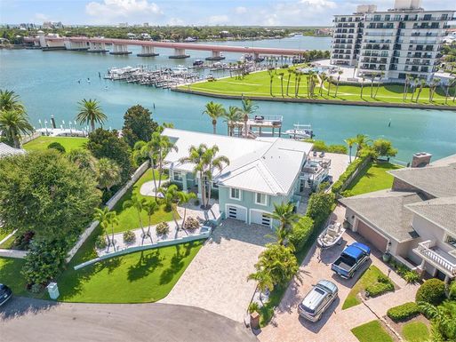 444 QUAY ASSISI COURT