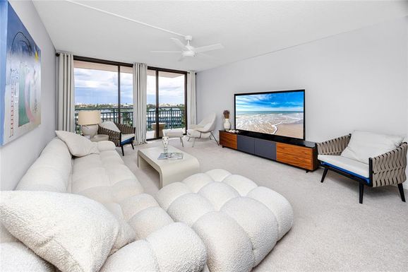 1 KEY CAPRI UNIT 606W