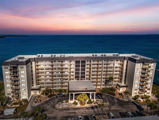 9 HAIG PLACE UNIT 312