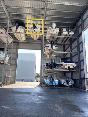 100 CIRCUIT ROAD UNIT N18