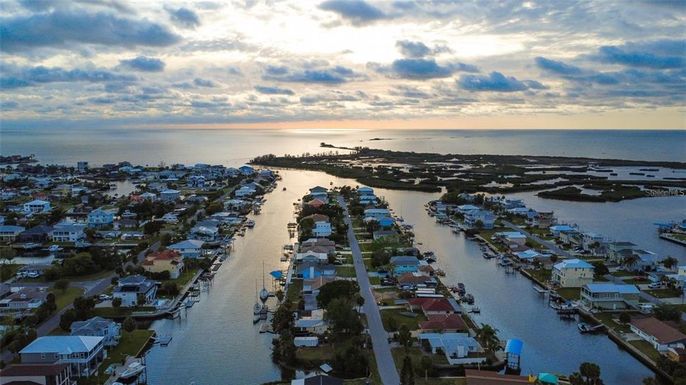 4964 CEDARBROOK LANE