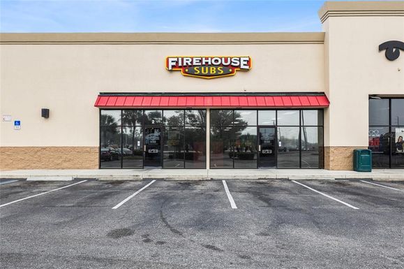 18500 VETERANS BOULEVARD UNIT 4