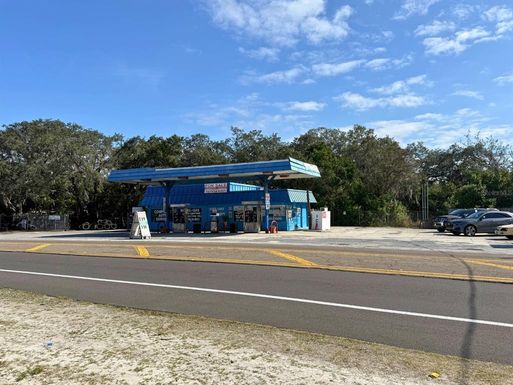 1941 S PINELLAS AVENUE