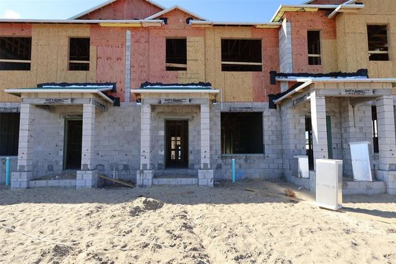 370 LADY PALM STREET