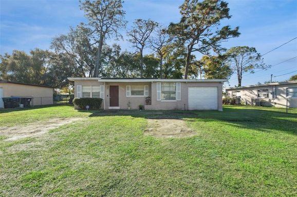 4926 DEAUVILLE DRIVE