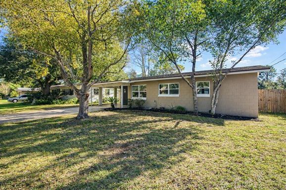 920 N TRIPLET LAKE DRIVE