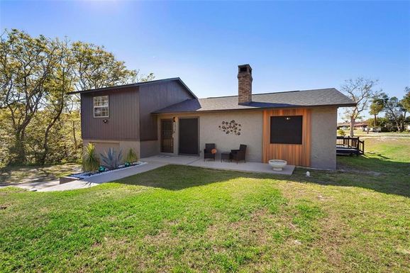 1572 DARLINGTON AVENUE