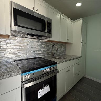 447 GRANADA BOULEVARD UNIT B