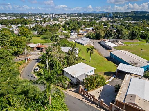 Solar 20 CAMINO JUANILLO FUENTES BARRIO SANTA ROSA