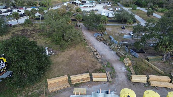 1491 STATE ROAD 70 E