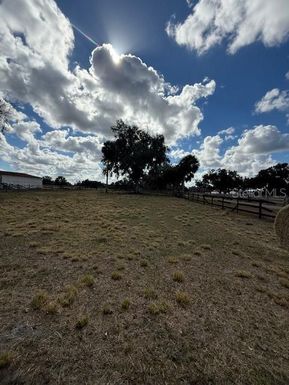 HORSESHOE HILLS PLACE