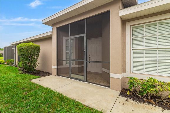 3533 LAKEWOOD BOULEVARD