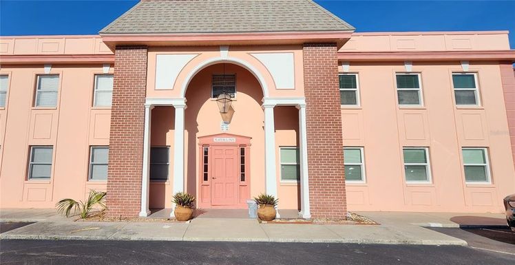 7011 PLACE DE LA PAIX UNIT 2B