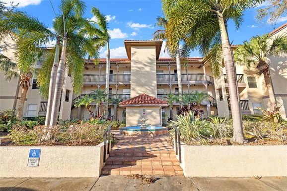 2400 FEATHER SOUND DRIVE UNIT 127