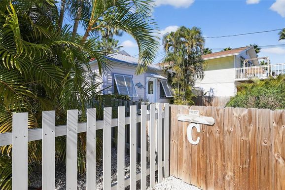 520 SPRING AVENUE UNIT C