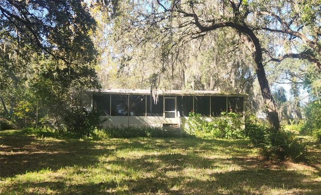 384 CRESCENT LAKE SHORE DRIVE