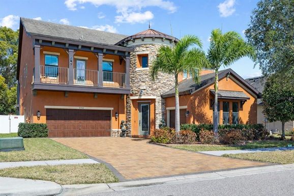 10902 CHARMWOOD DRIVE