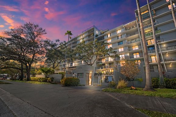 201 W LAUREL STREET UNIT 310