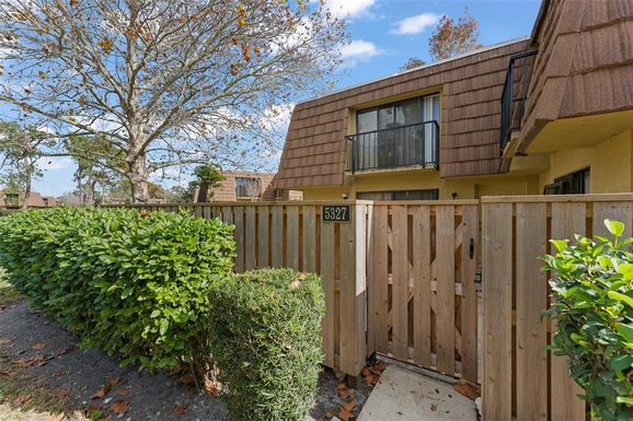 5327 BAMBOO COURT UNIT 426