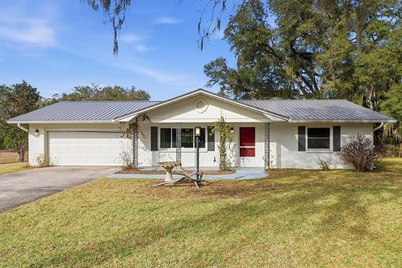 7223 E HAMPTON COURT