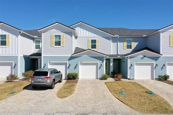 363 BRANDON LAKES DRIVE