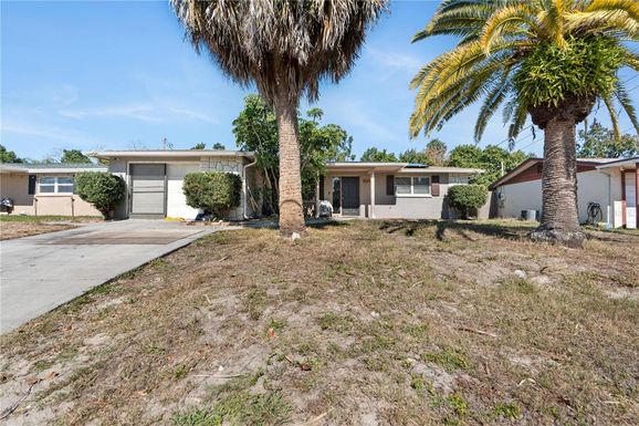 7207 COUNTRY CLUB DRIVE