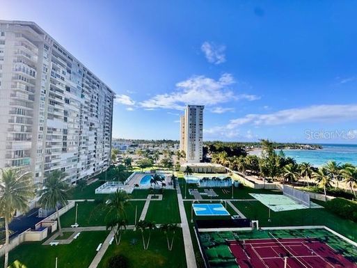 090 OCEAN DRIVE UNIT 090