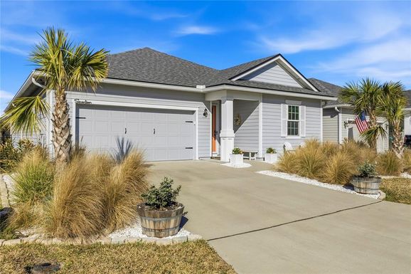 17 LOS LAGOS BOULEVARD