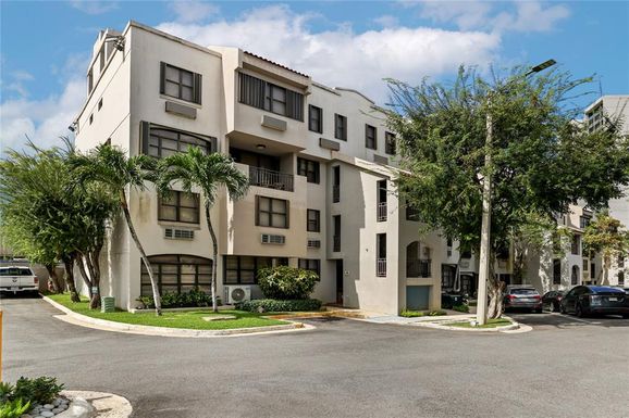 24 LOPATEGUI UNIT 107