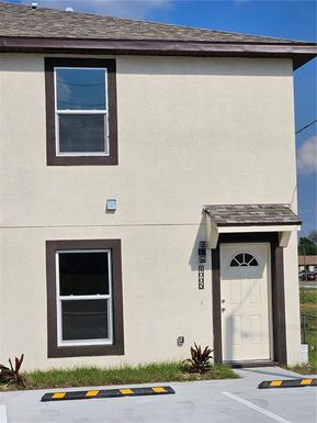 1005 N TANGERINE STREET