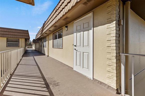 187 SAXONY TERRACE UNIT D