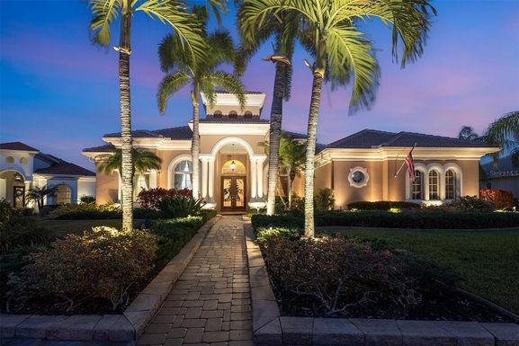 14 CARISA ROYALE COURT