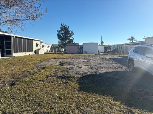 11300 124TH AVENUE UNIT 81