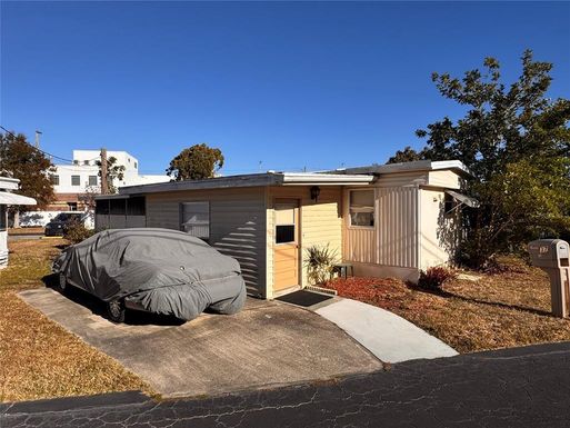 6720 PARK BOULEVARD N UNIT 37