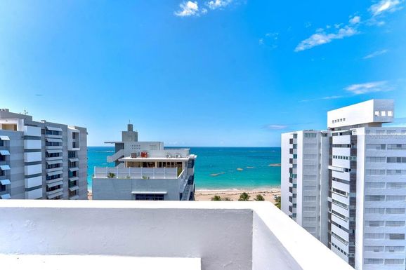 Ave Ashford ASHFORD PARK UNIT PH12B