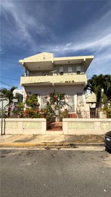 Urb Sagrado Corazon 528 WILLIAM JONES