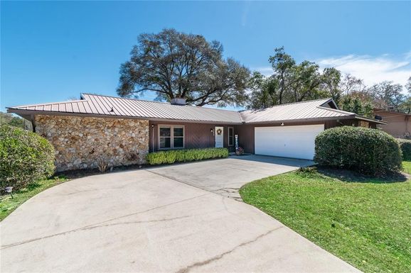 2055 SE 50TH TERRACE