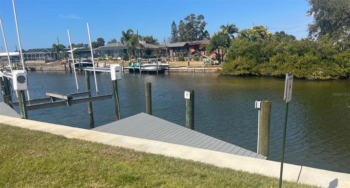 150 ENGLEWOOD ISLES PARKWAY UNIT 304