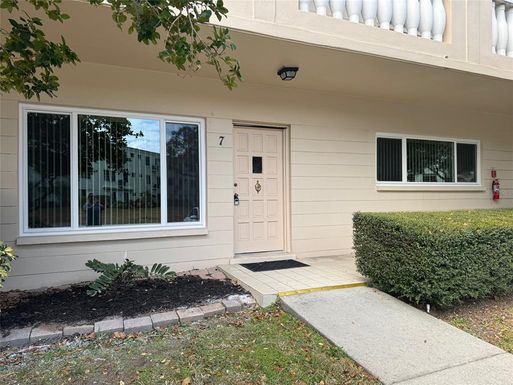 2170 AMERICUS BOULEVARD S UNIT 7