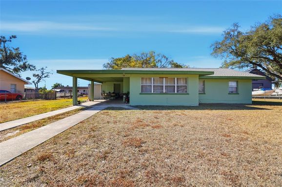 4906 9TH STREET COURT E