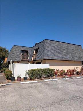 8118 OAK TRACE WAY UNIT C